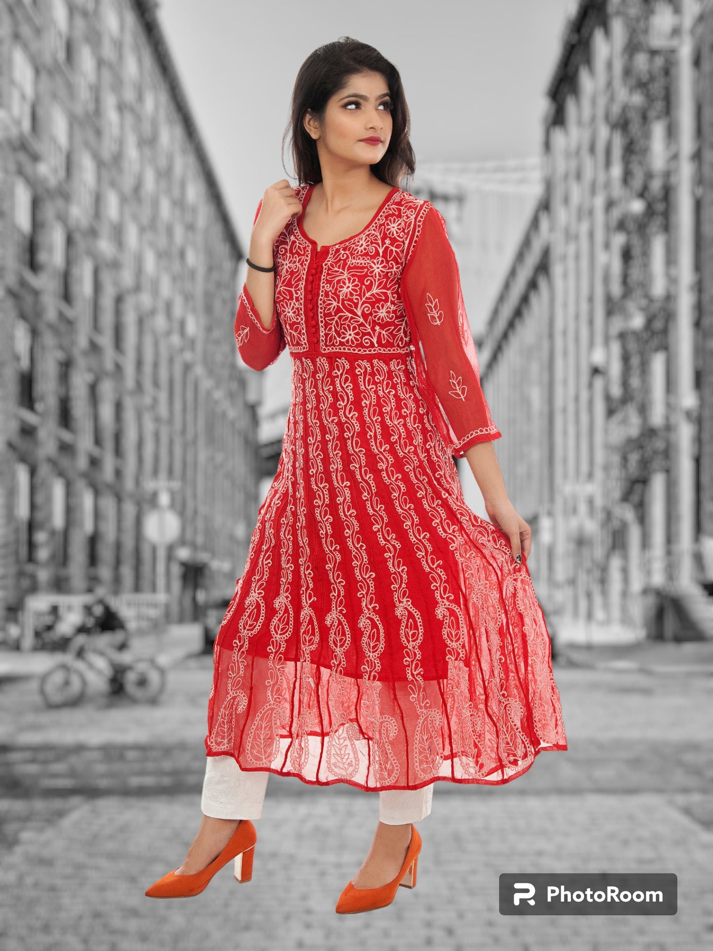 Lucknowi Chikankari Aari Embroidrey Anarkali Kurti With Matching Inner(Color Chart)