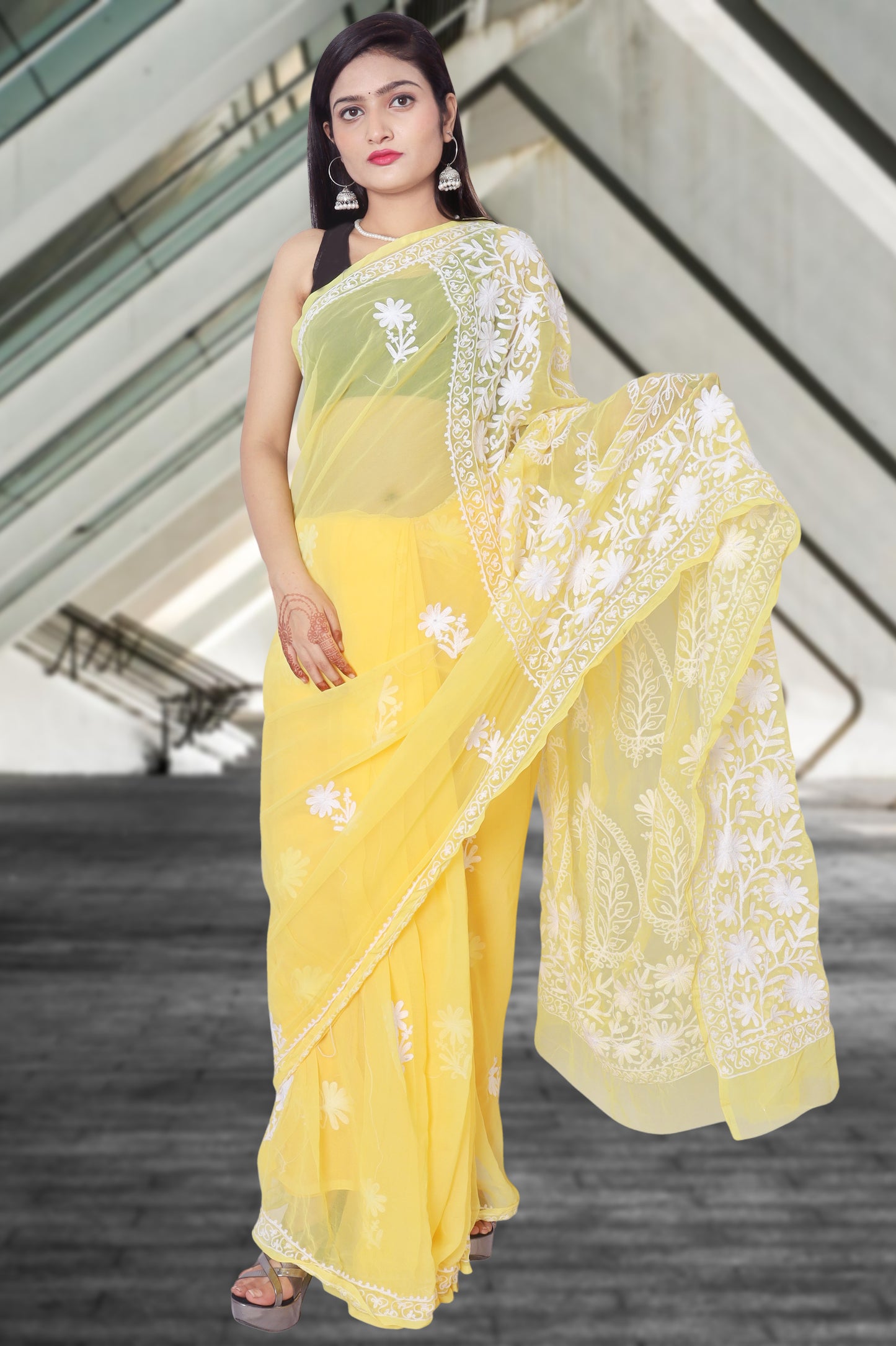 LUCKNOWI CHIKANKARI AARI WORK PALLU SAREE