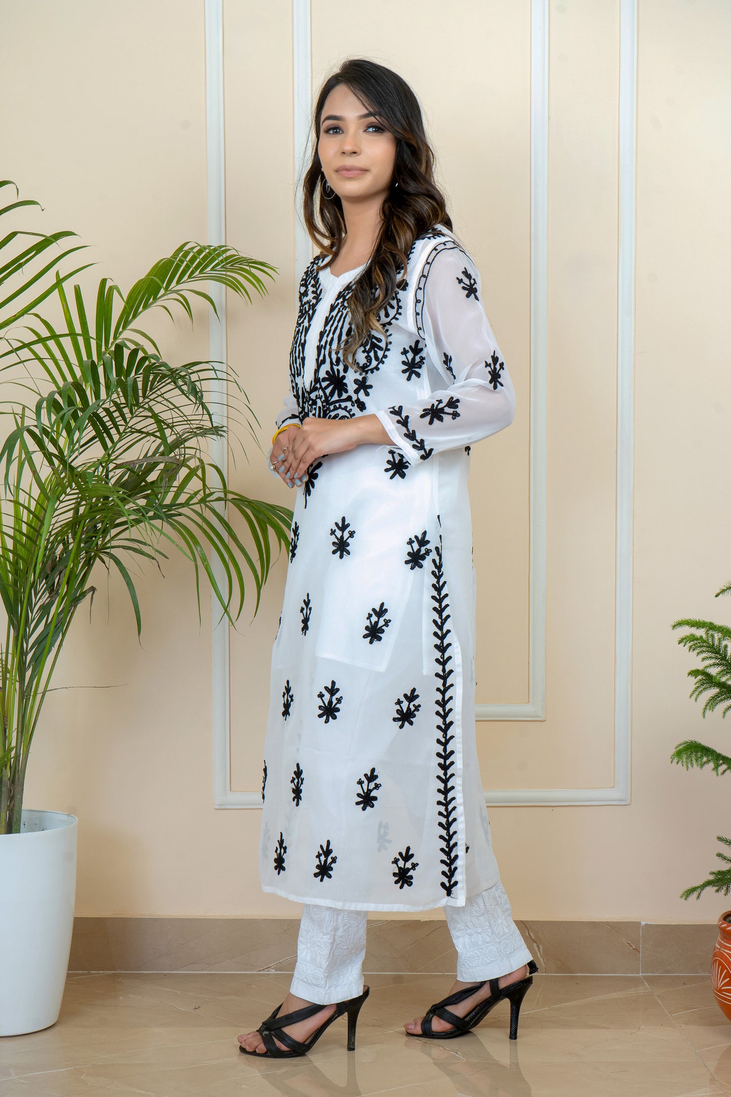 Lucknowi Chikankari & Kashmiri Aari Work Gala Booti (colour chart) Kurti – A Blend of Tradition & Elegance