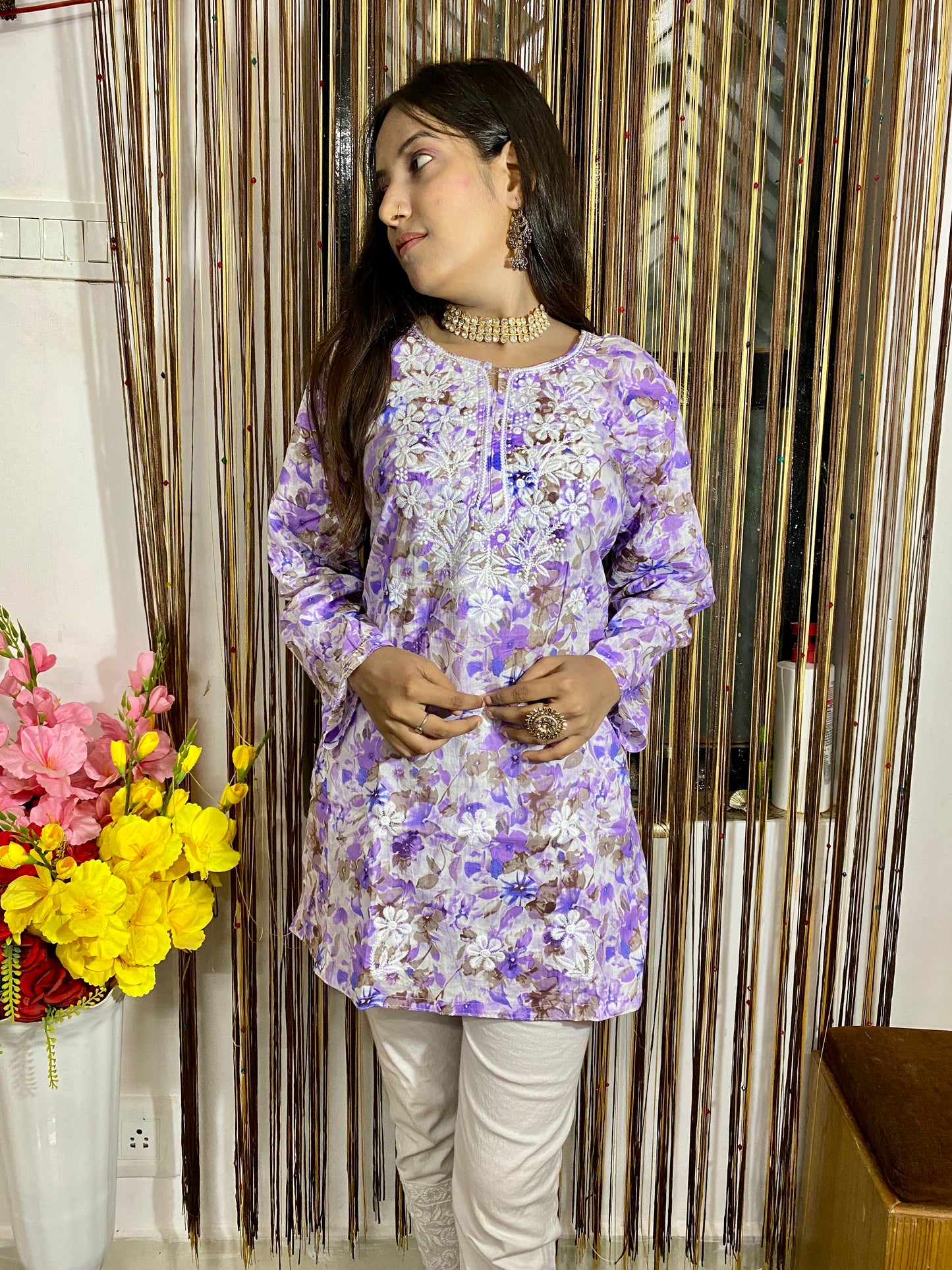 "ADR CHIKAN Embroidered Printed Cotton Lucknowi Chikankari Short Kurti"