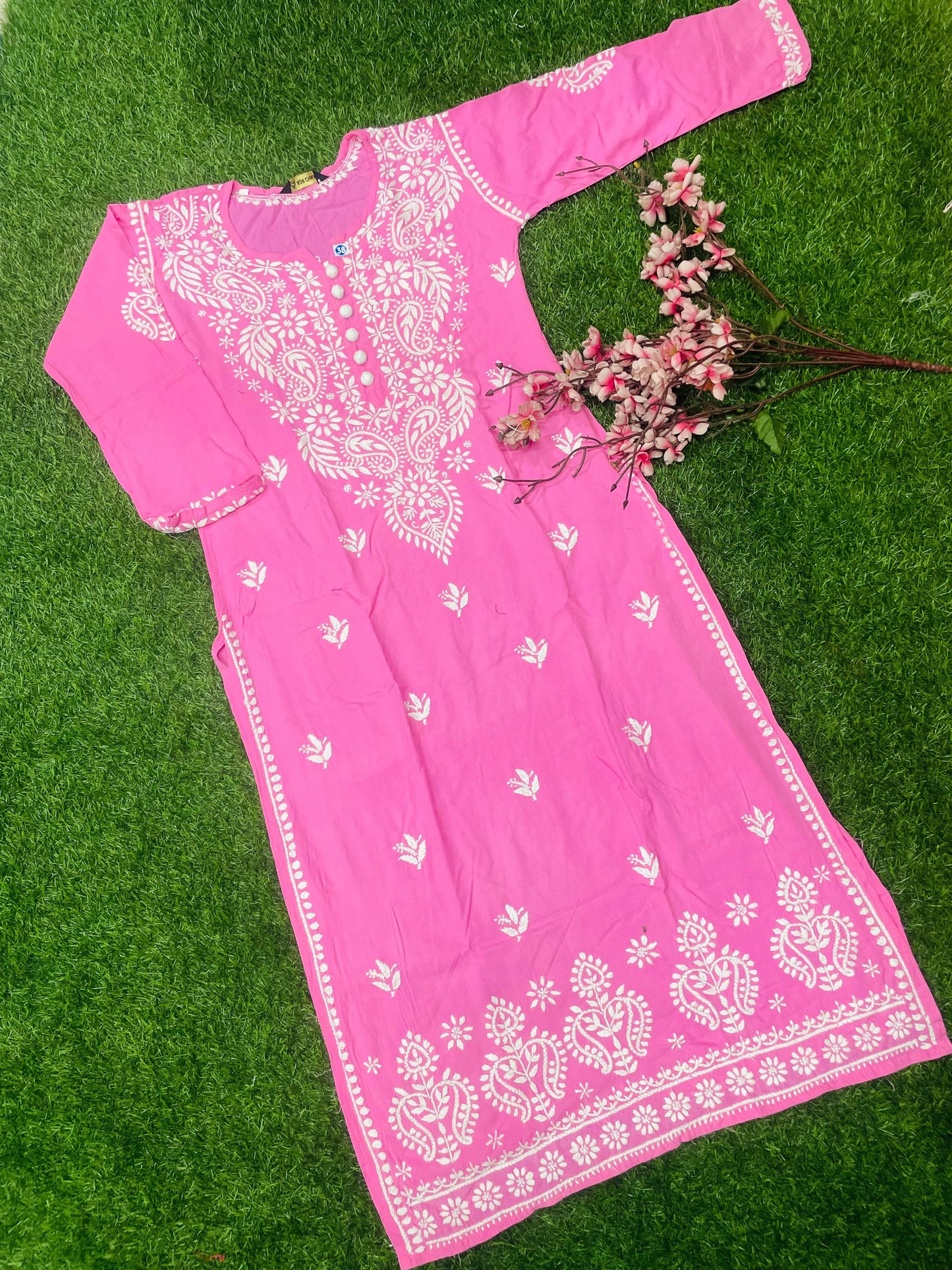 Bushra Lucknowi Chikankari Modal Straight Kurta
