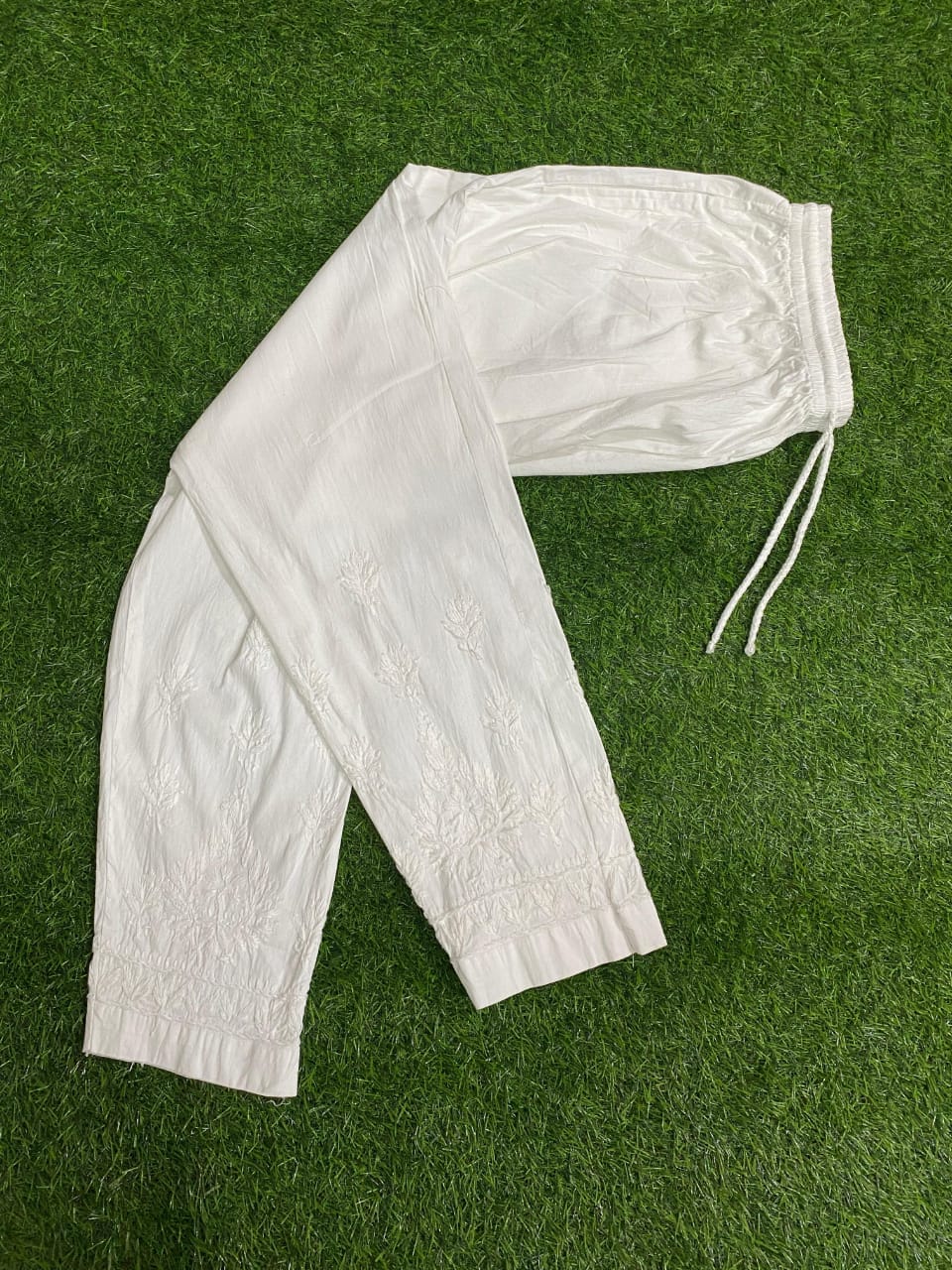 Lucknowi Chikankari Handwork Pant
