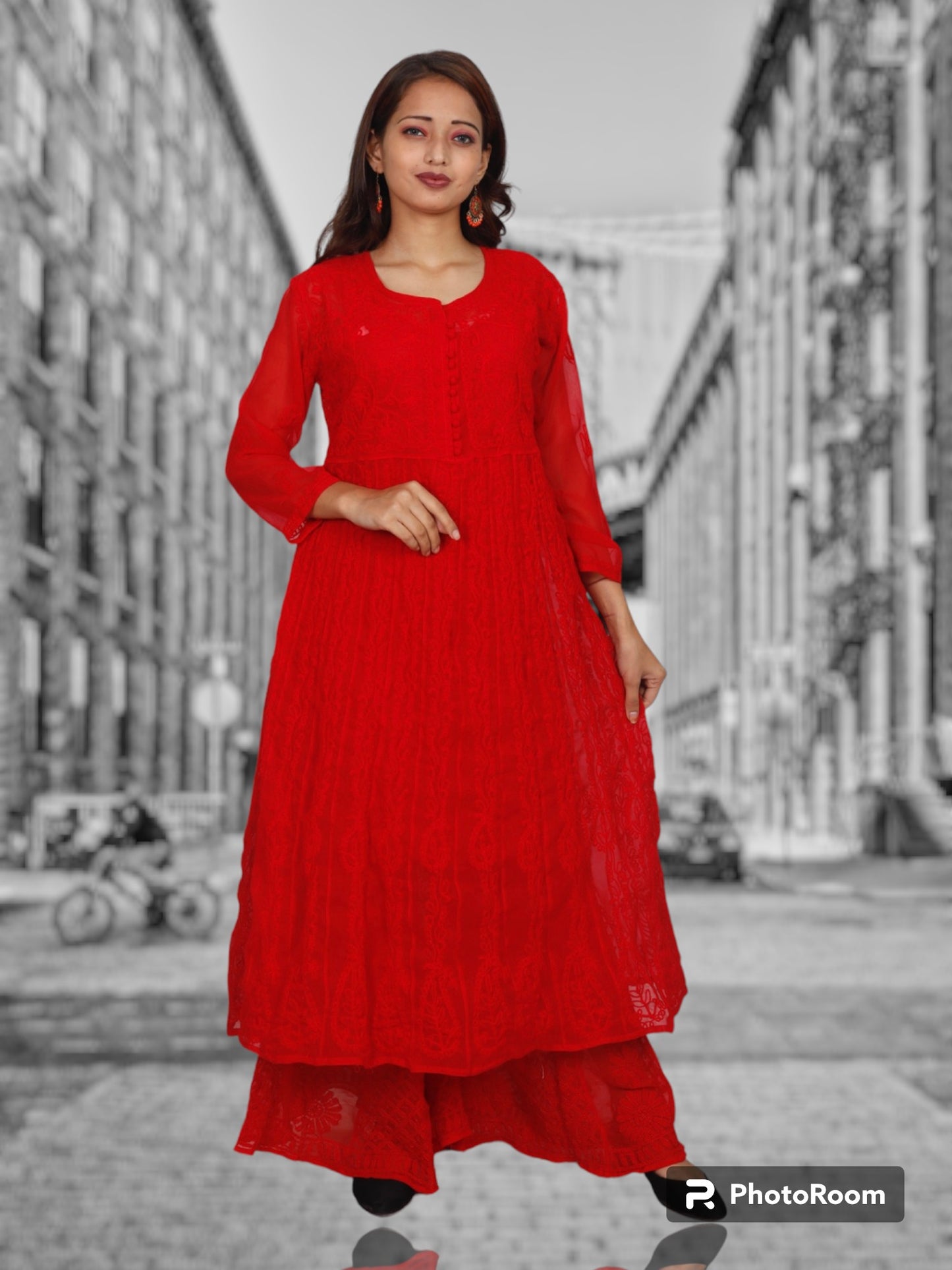 Lucknowi Chikankari Aari Work Anarkali Kurti With Matching Inner.