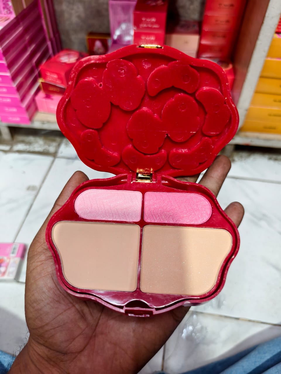 🎨 The Ultimate Glam: Mekup Essential Makeup Kit