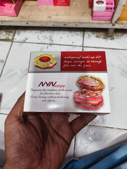 🎨 The Ultimate Glam: Mekup Essential Makeup Kit