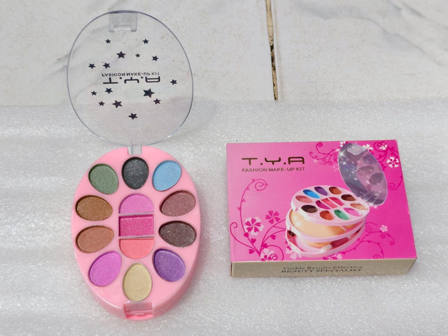 🎨 The Ultimate Glam: Mekup Essential Makeup Kit